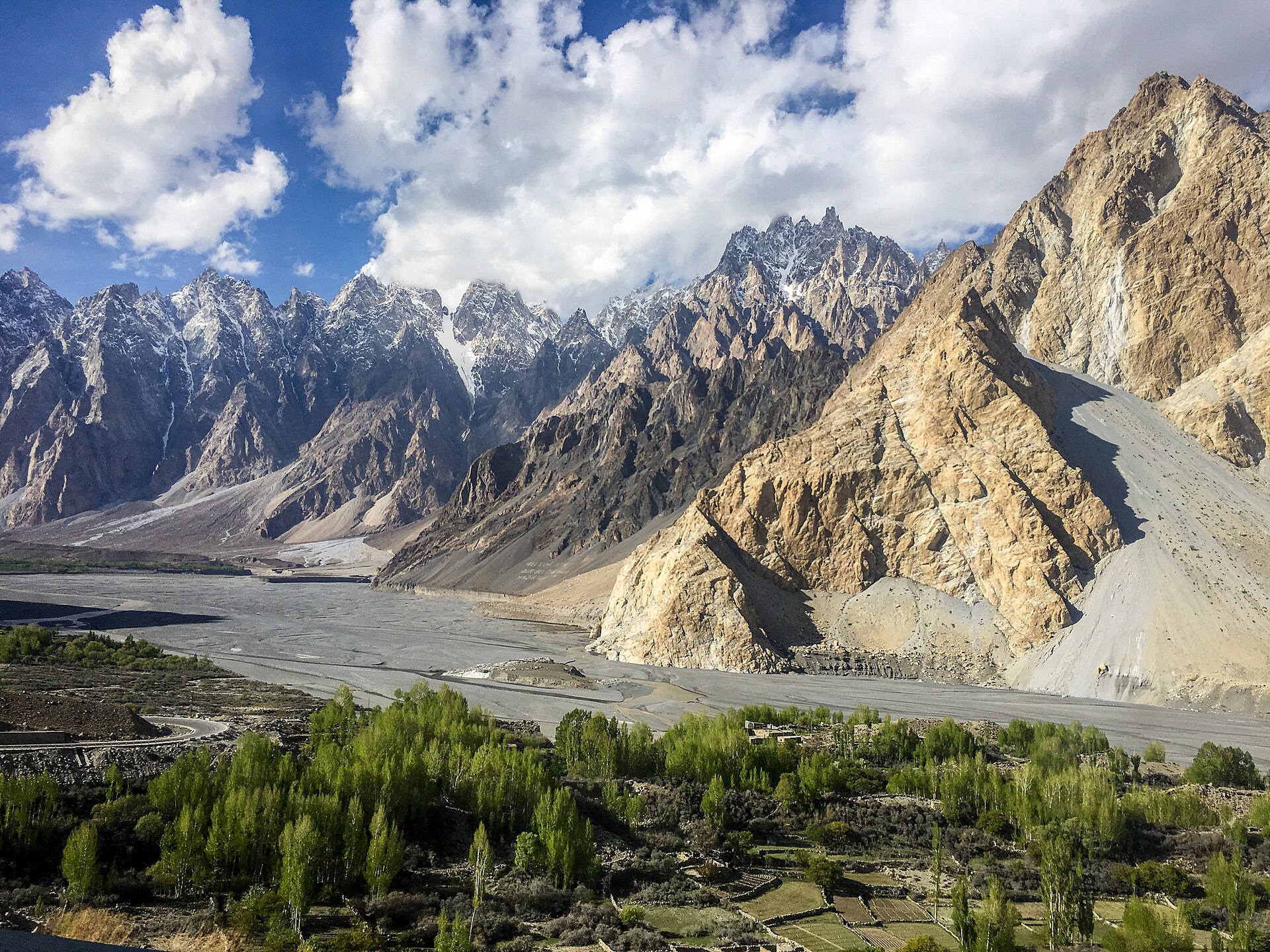 HumSafar PK | Book verified tours across Pakistan